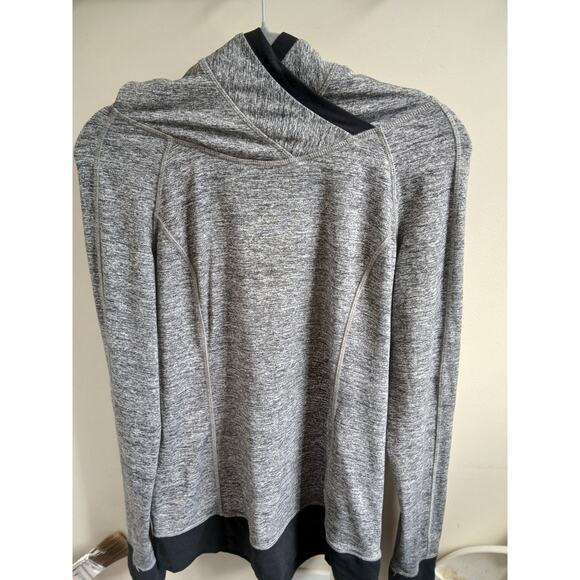 Lululemon Hoodie 10 Heather Gray Black Trim Think Fast Thumbhole Sweatshirt - Picture 1 of 7